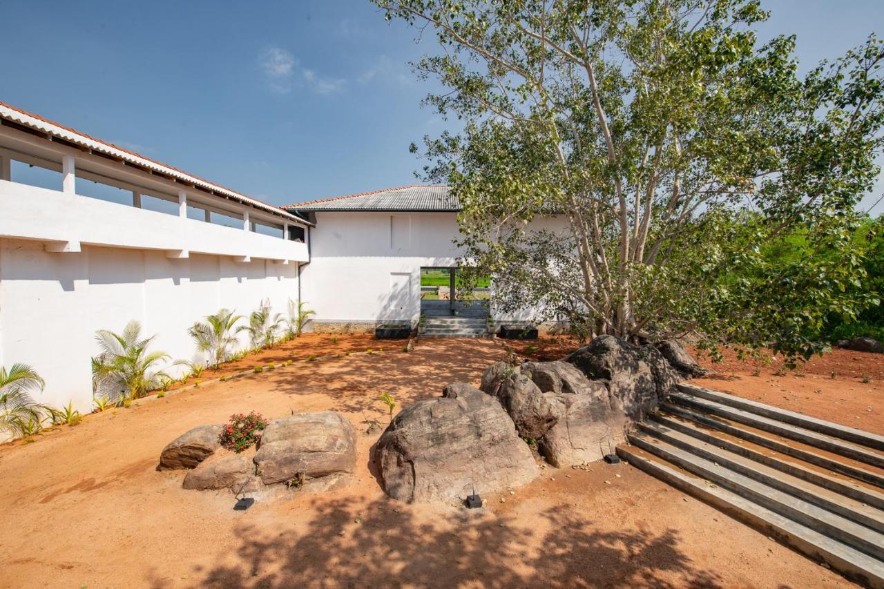 Ceylon Breeze Sigiriya Hotel Ngoại thất bức ảnh