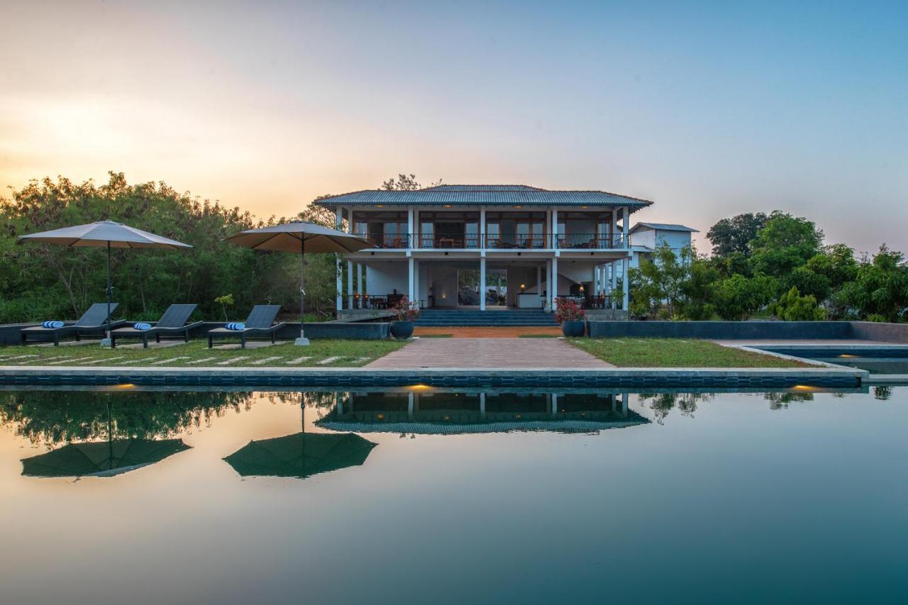 Ceylon Breeze Sigiriya Hotel Ngoại thất bức ảnh
